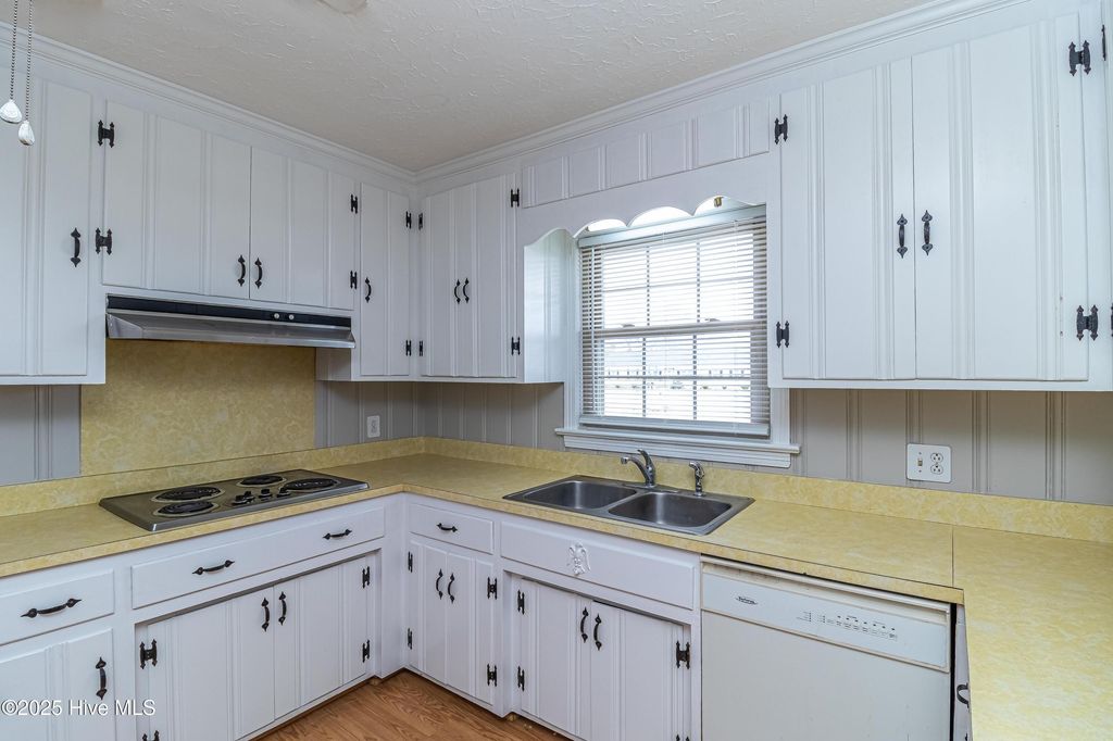 790 E New Hope Road, Goldsboro, NC 27534