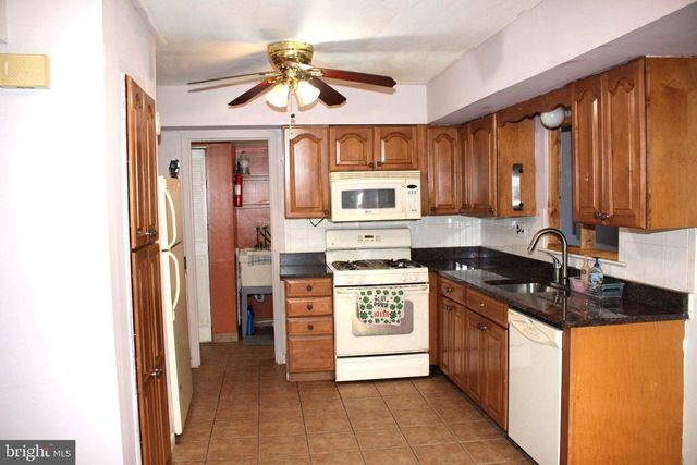 146 OAKMONT RD, Clementon, NJ 08021