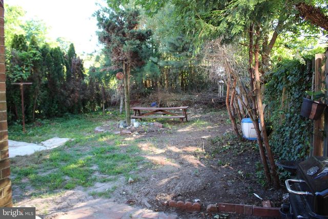 146 OAKMONT RD, Clementon, NJ 08021