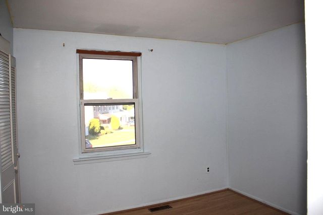 146 OAKMONT RD, Clementon, NJ 08021