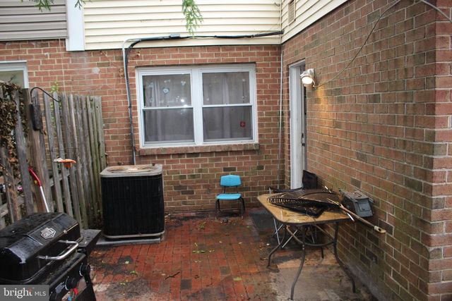 146 OAKMONT RD, Clementon, NJ 08021