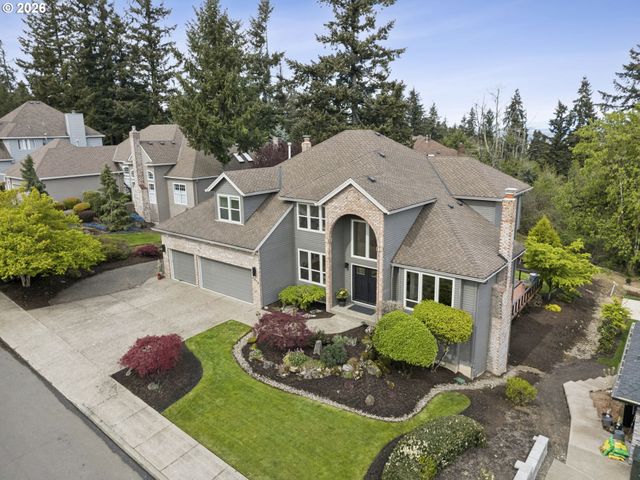 1317 STONEHAVEN Dr, West Linn, OR 97068