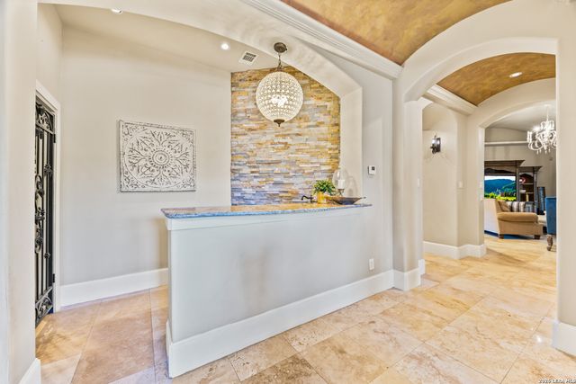 11011 Anaqua Spgs, Boerne, TX 78006