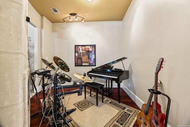 11011 Anaqua Spgs, Boerne, TX 78006