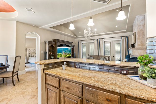 11011 Anaqua Spgs, Boerne, TX 78006