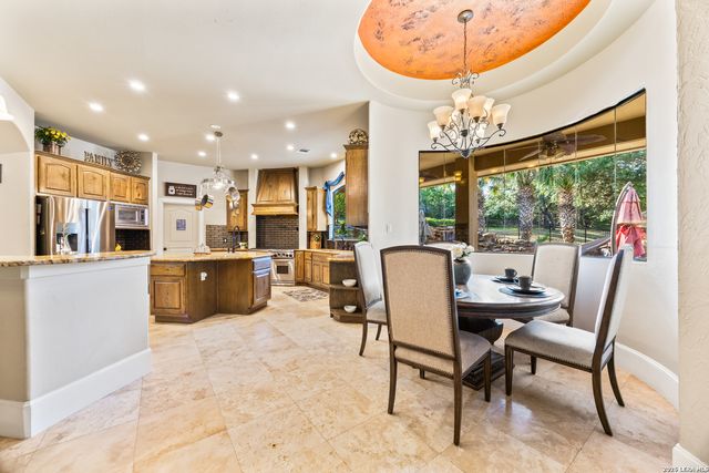11011 Anaqua Spgs, Boerne, TX 78006