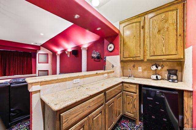 11011 Anaqua Spgs, Boerne, TX 78006