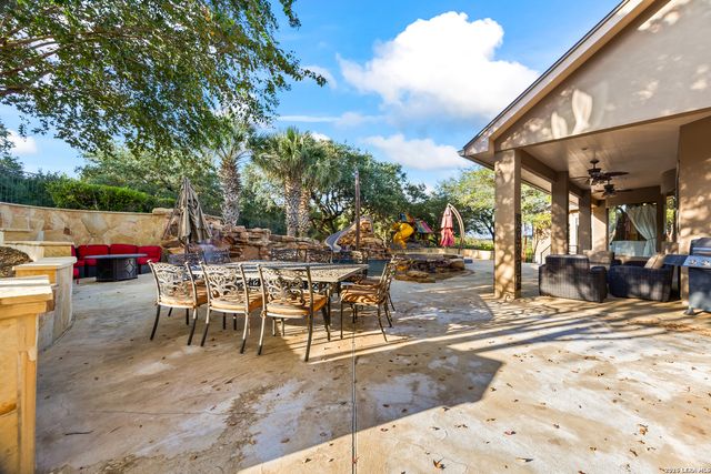 11011 Anaqua Spgs, Boerne, TX 78006