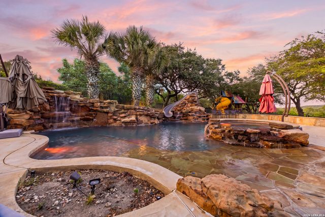 11011 Anaqua Spgs, Boerne, TX 78006
