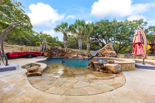 11011 Anaqua Spgs, Boerne, TX 78006