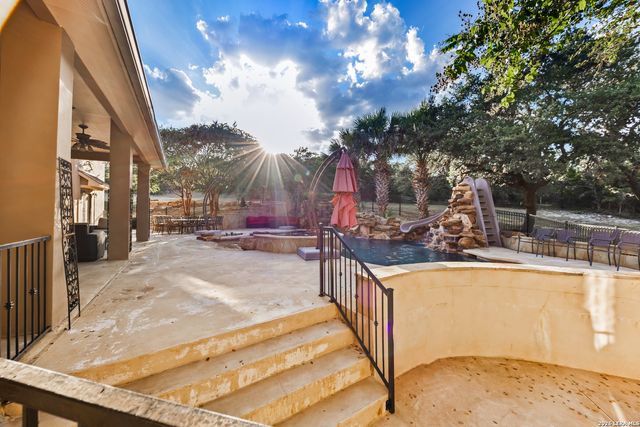 11011 Anaqua Spgs, Boerne, TX 78006