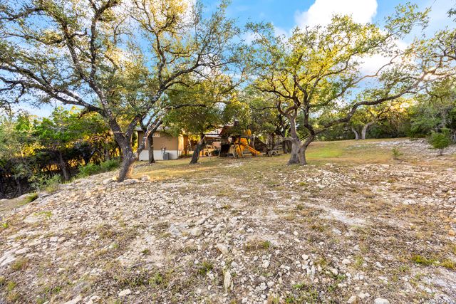 11011 Anaqua Spgs, Boerne, TX 78006