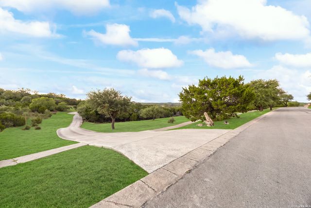 11011 Anaqua Spgs, Boerne, TX 78006