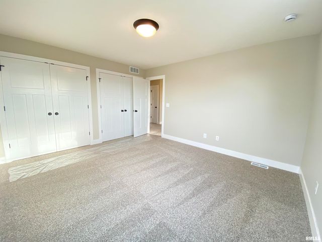 1200 Monday Court, Chatham, IL 62629