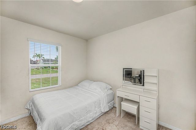 152 SE 27th TER, Cape Coral, FL 33904
