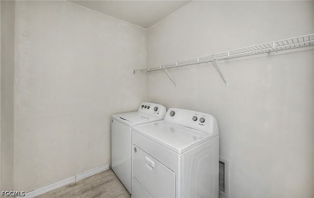 152 SE 27th TER, Cape Coral, FL 33904