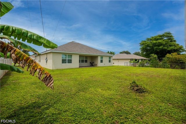 152 SE 27th TER, Cape Coral, FL 33904