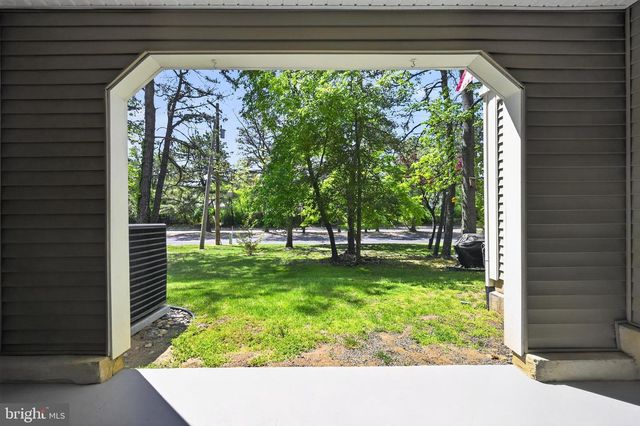 42 SUMMIT CT, Marlton, NJ 08053