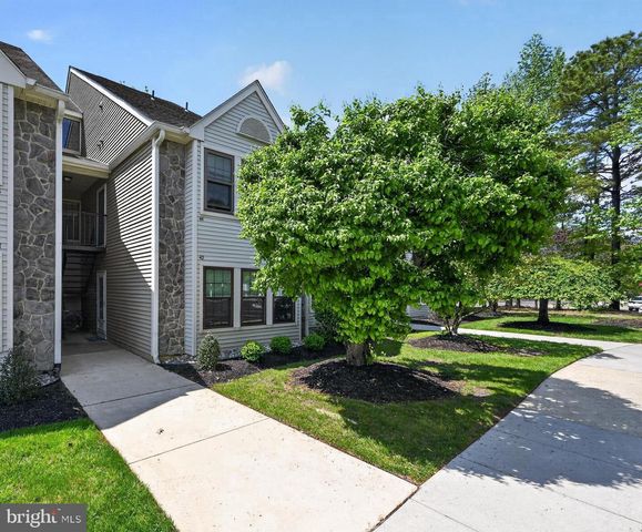 42 SUMMIT CT, Marlton, NJ 08053