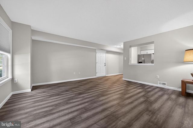 42 SUMMIT CT, Marlton, NJ 08053