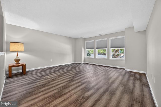 42 SUMMIT CT, Marlton, NJ 08053