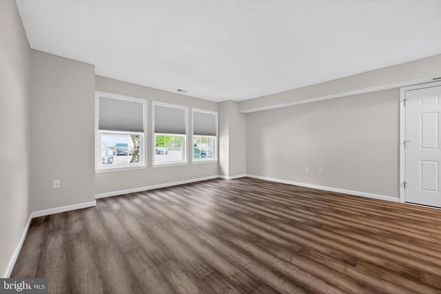 42 SUMMIT CT, Marlton, NJ 08053