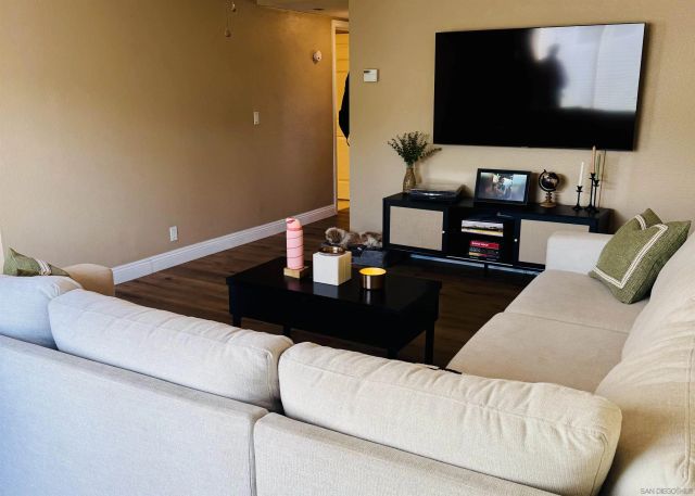 7594 Park Ridge Blvd 13, San Diego, CA 92120