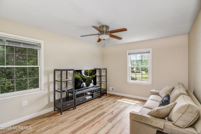 9 Strathmore Court, Freehold, NJ 07728