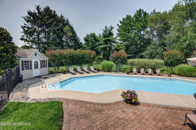 9 Strathmore Court, Freehold, NJ 07728