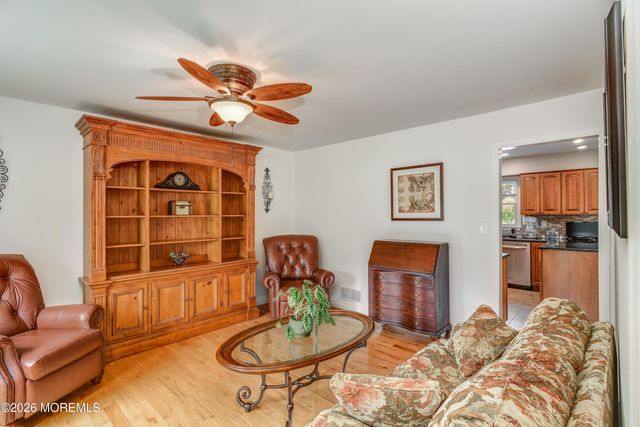 9 Strathmore Court, Freehold, NJ 07728