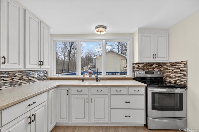 38 N 1st Street, Cortlandt Manor, NY 10567