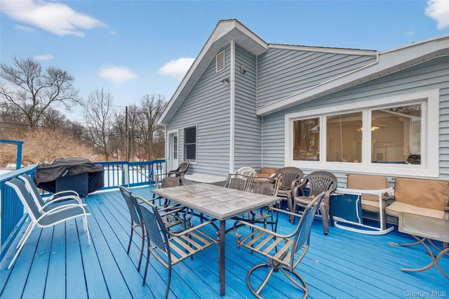 38 N 1st Street, Cortlandt Manor, NY 10567