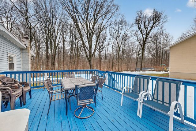 38 N 1st Street, Cortlandt Manor, NY 10567