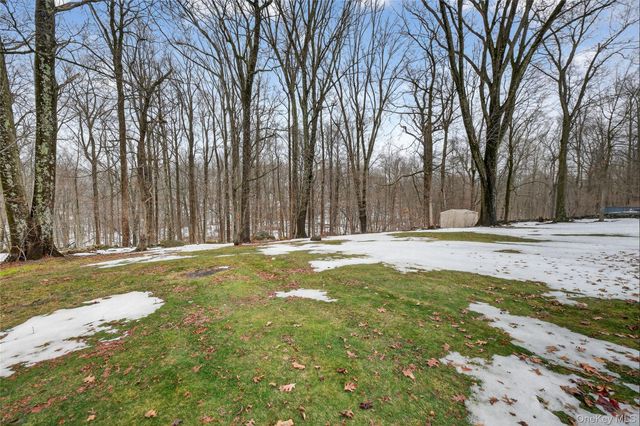 38 N 1st Street, Cortlandt Manor, NY 10567