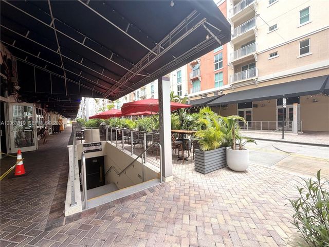 7290 SW 90th Street 207, Miami, FL 33156