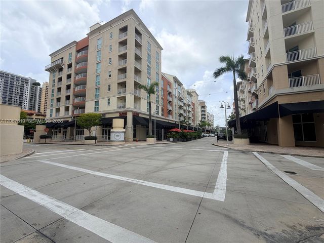 7290 SW 90th Street 207, Miami, FL 33156