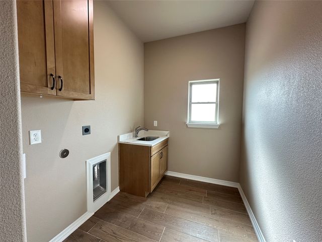 405 Rusty Spur, Lorena, TX 76655