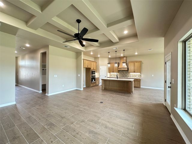 405 Rusty Spur, Lorena, TX 76655