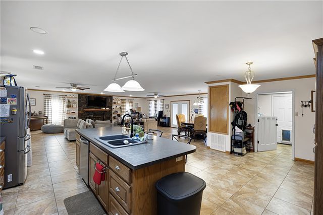 806 Avenue 8 SE, Atkins, AR 72823