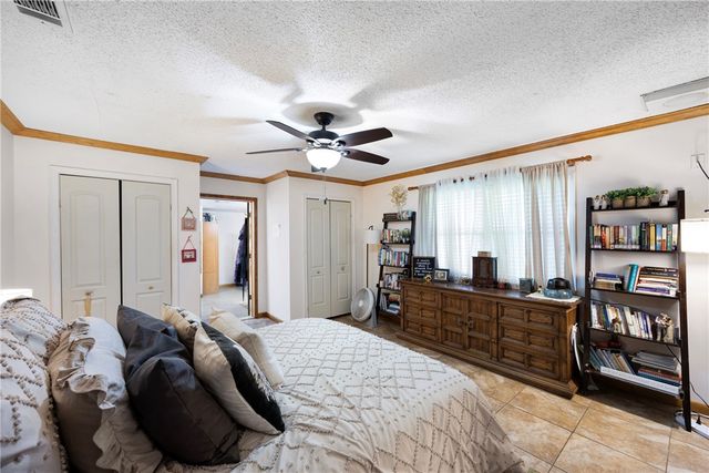 806 Avenue 8 SE, Atkins, AR 72823