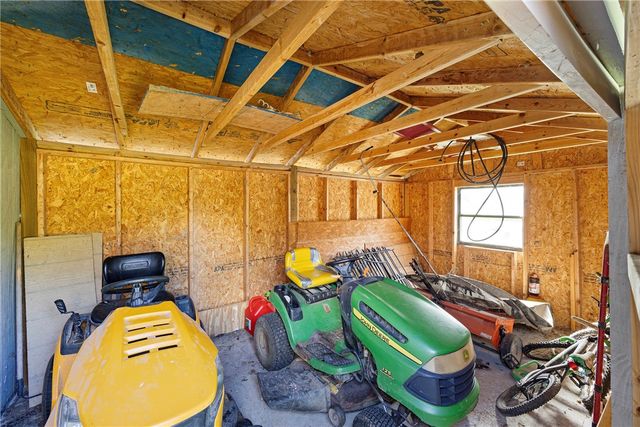 806 Avenue 8 SE, Atkins, AR 72823