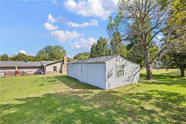 806 Avenue 8 SE, Atkins, AR 72823
