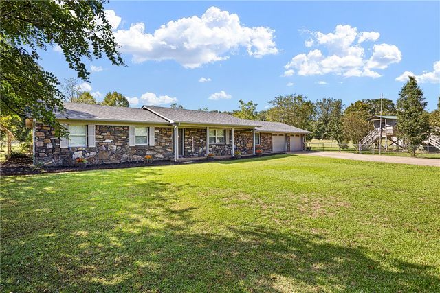 806 Avenue 8 SE, Atkins, AR 72823