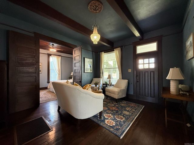 326 Ash Street, Little Rock, AR 72205