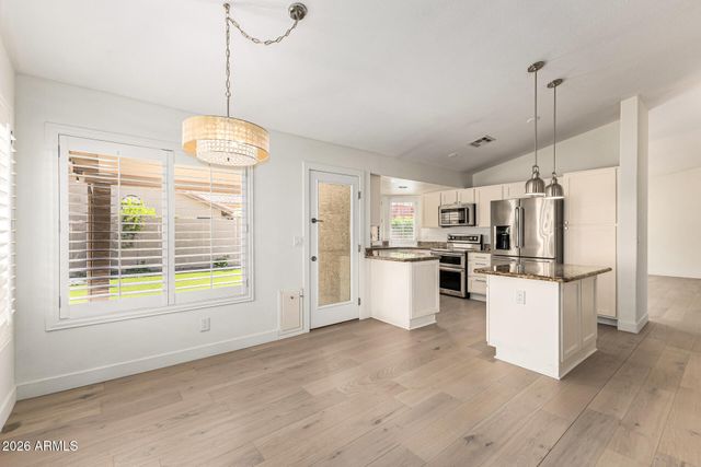 757 E COURTNEY Lane, Tempe, AZ 85284