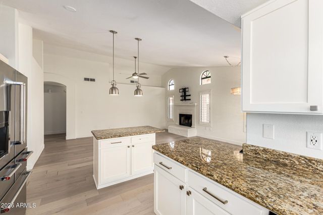 757 E COURTNEY Lane, Tempe, AZ 85284