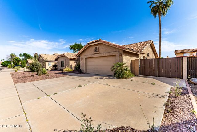757 E COURTNEY Lane, Tempe, AZ 85284