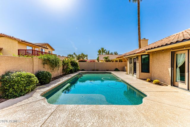 757 E COURTNEY Lane, Tempe, AZ 85284