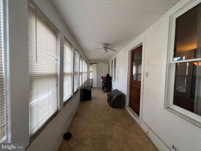 6842 WALDORF AVE, Pennsauken, NJ 08110