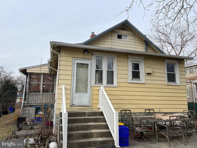 6842 WALDORF AVE, Pennsauken, NJ 08110